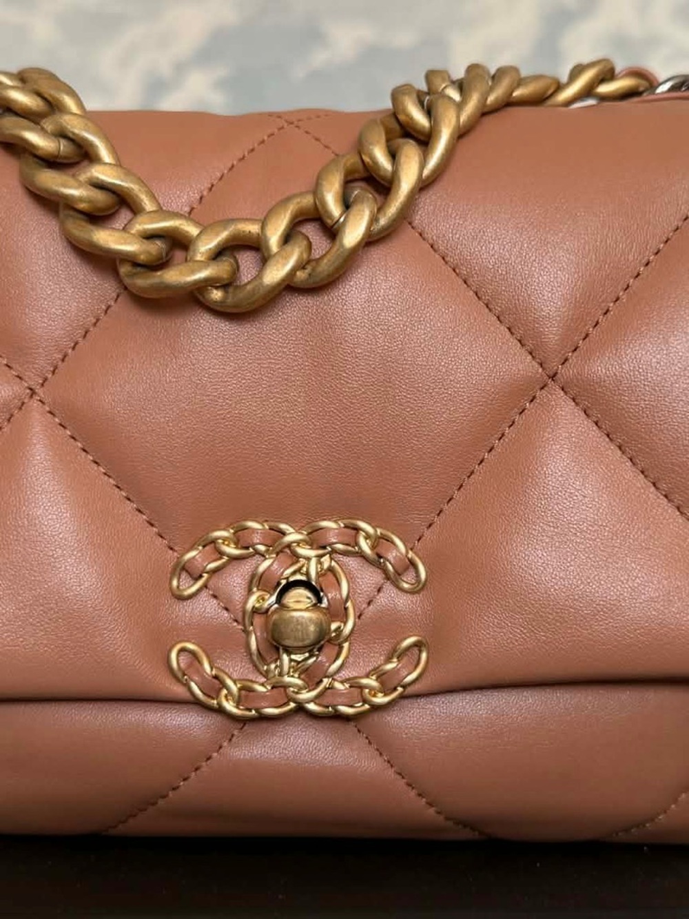 Chanel 19 Small Medium Caramel Brown Flap Bag - Picture 2 of 8